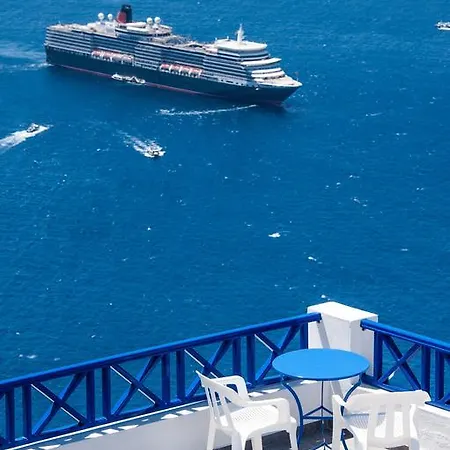 Gaby Hotel Firostefani